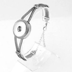 Double Row Box Chain Heritage Snap Bracelet